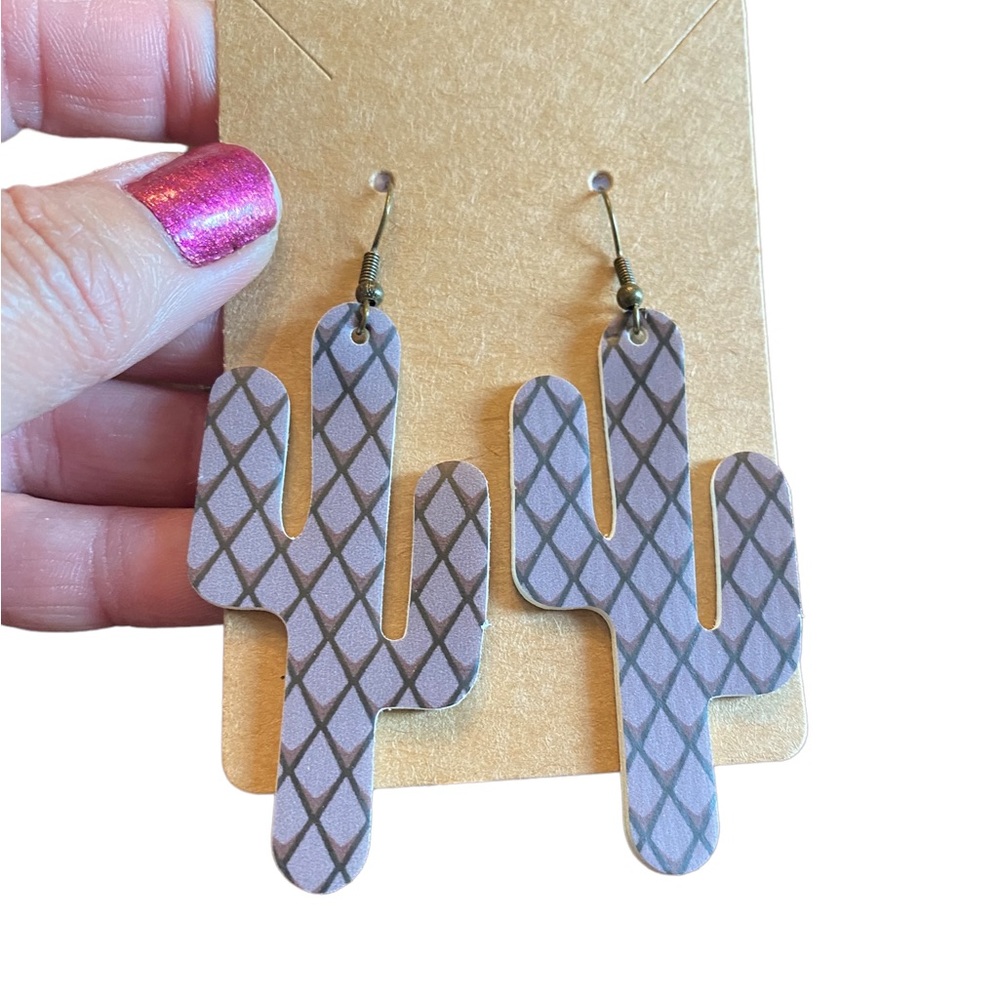 Lightweight Gray Saguaro Cactus Earrings